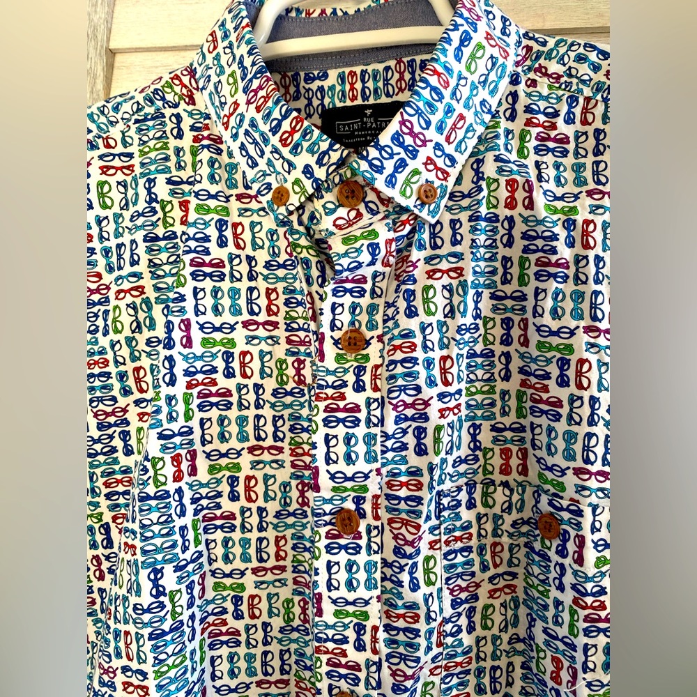 Men’s Button Down Glasses Shirt